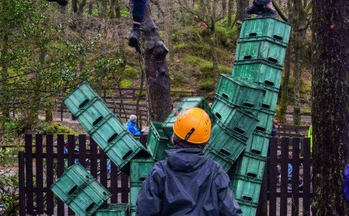 Crate stacking